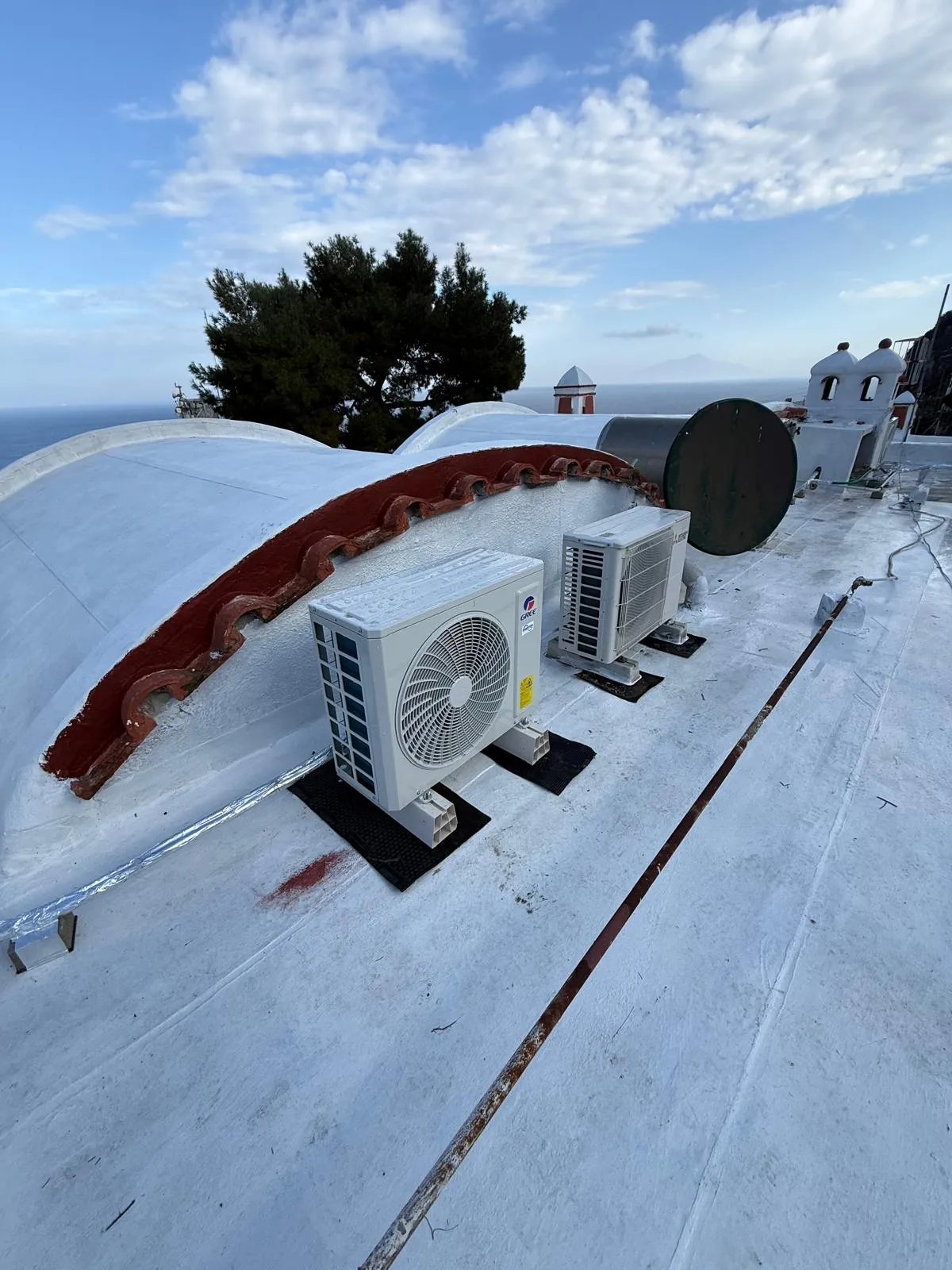 Unità esterne split in terrazza, Villa Preziosa a Capri