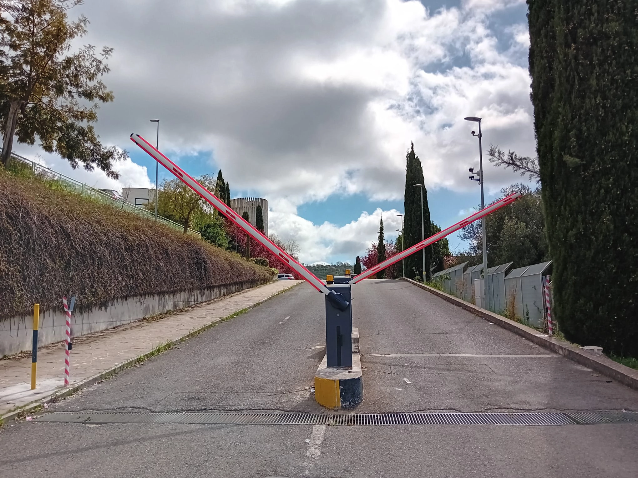 Sbarre per il controllo accessi veicolare, Tribunale di Vallo della Lucania