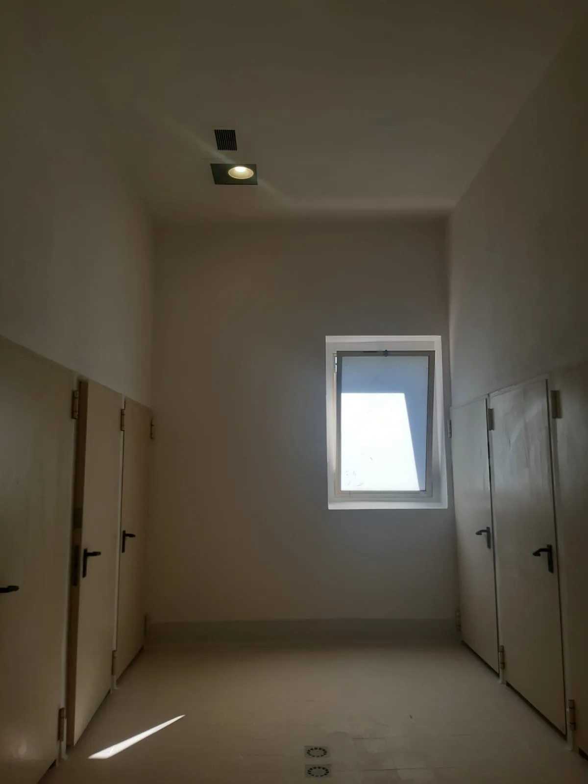 Ambienti interni ristrutturati, Centro CARA